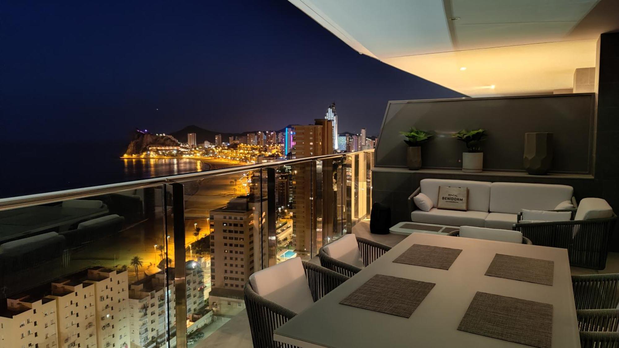 Sunset Cliffs Modern Apartment Benidorm Esterno foto